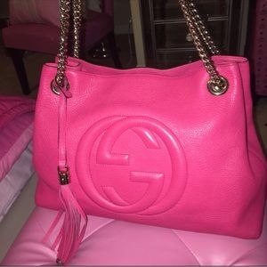 GUCCI shocking Pink Soho leather bag